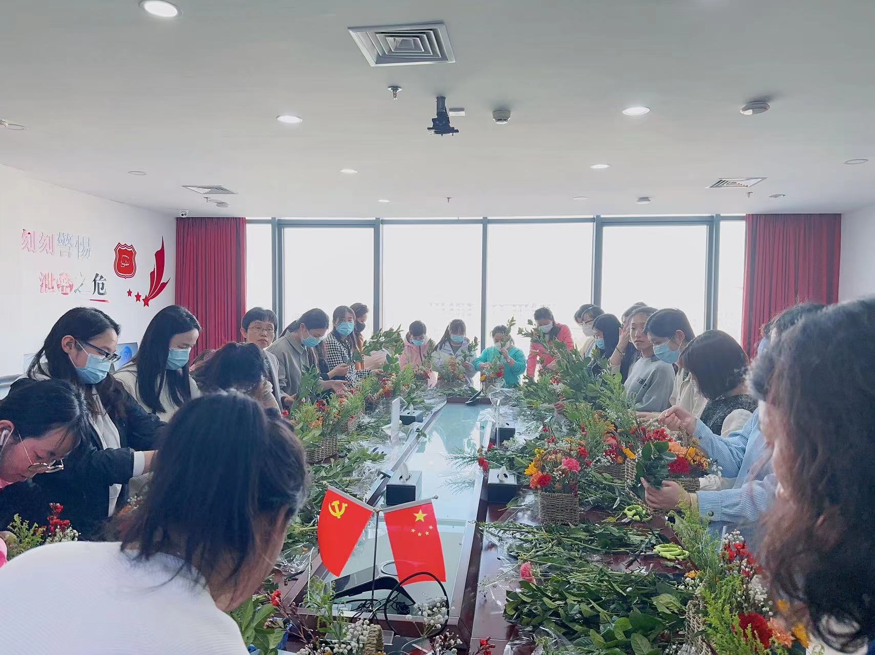 &#33521;&#22269;&#19978;&#24066;&#20844;&#21496;&#23448;&#32593;&#51;&#54;&#53;&#40;&#20013;&#22269;&#41;&#32929;&#20221;&#26377;&#38480;&#20844;&#21496;